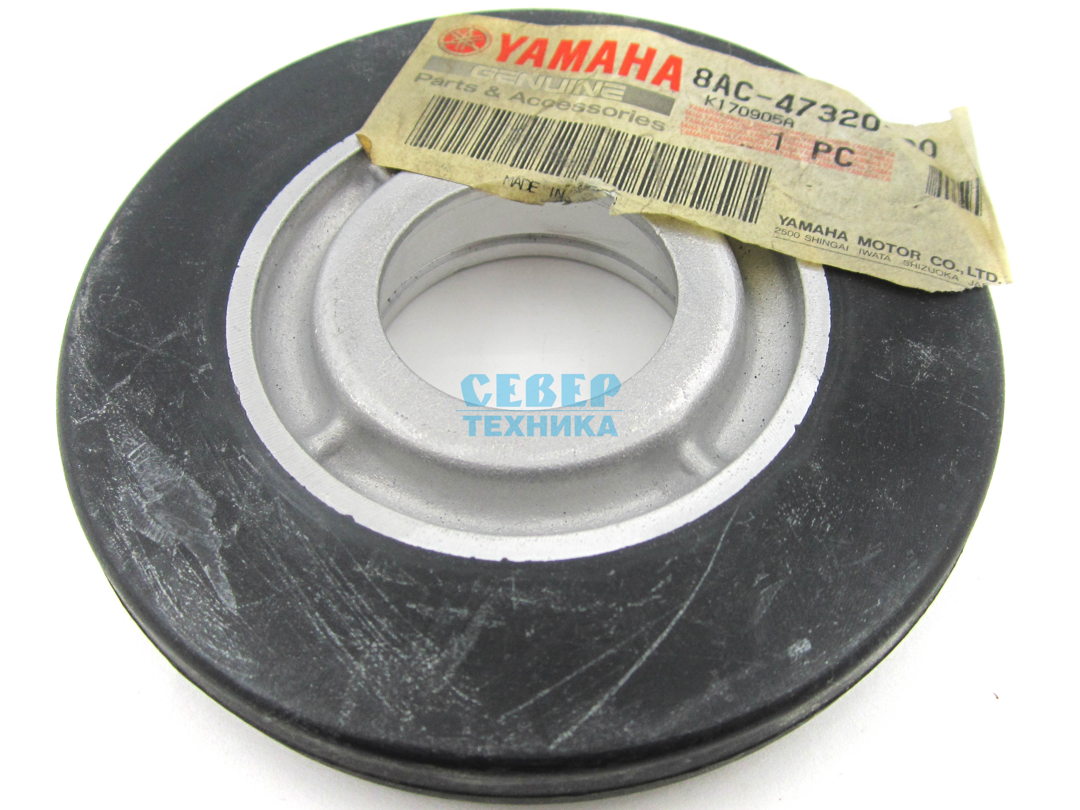Каток YAMAHA VK 540-3/4/5, Prof (D наружный 110 мм, внутренний 42 мм, малый, верхний) оригинал