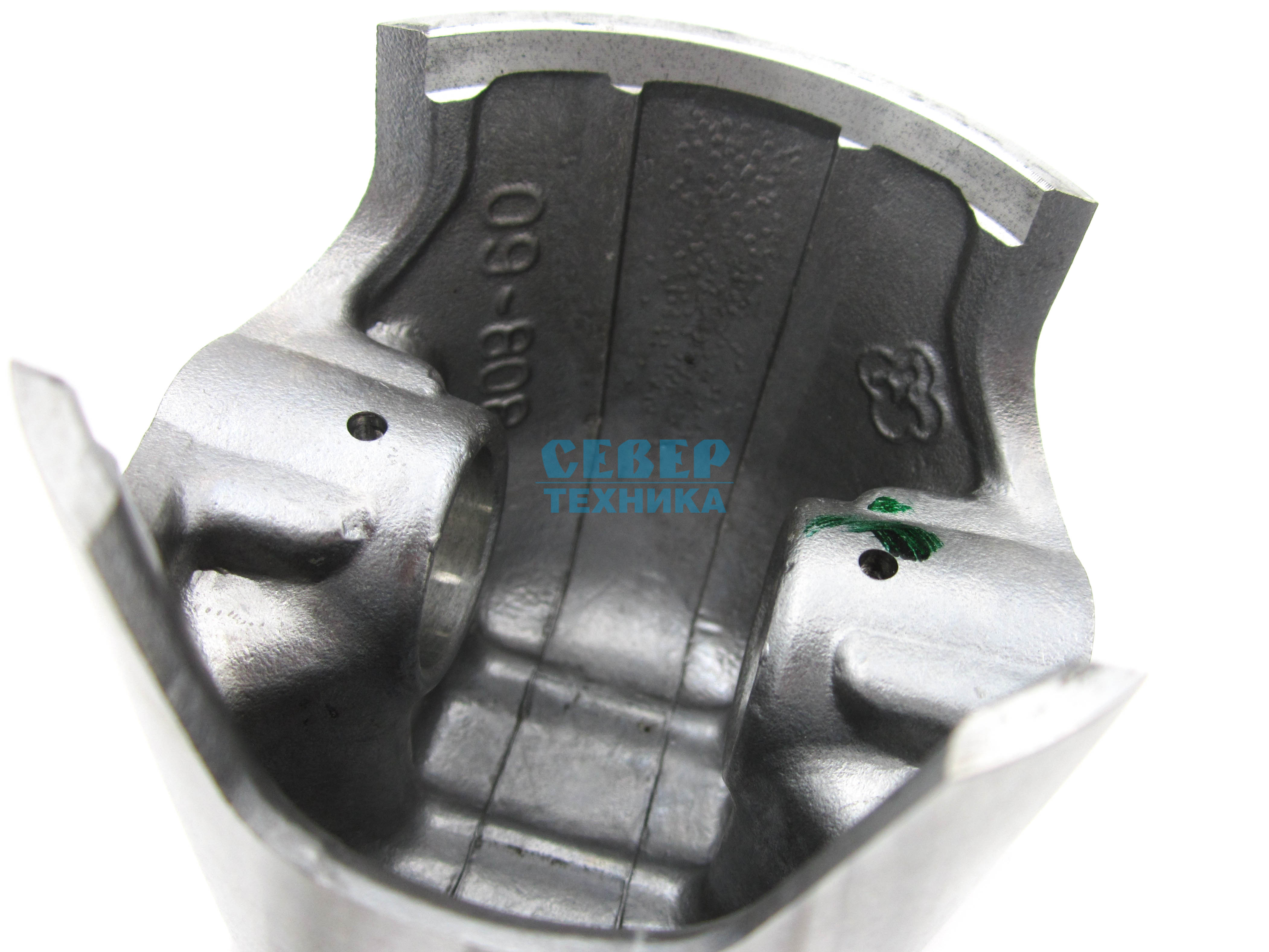 Поршень YAMAHA VK 540 (+0,50 D=73,50 мм, комплект)